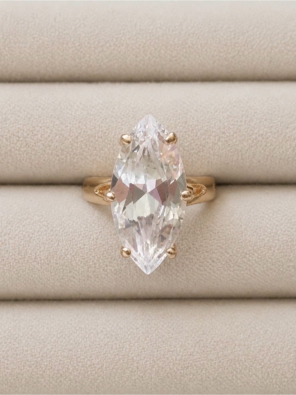 Vintage Marquise Gold Tone Ring size 5